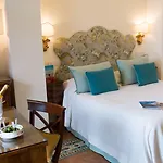Hotel Buca Di Bacco 4*