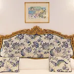Buca Di Bacco Hotel 4*