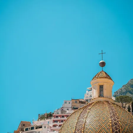 فندق Buca Di Bacco بوسيتانو