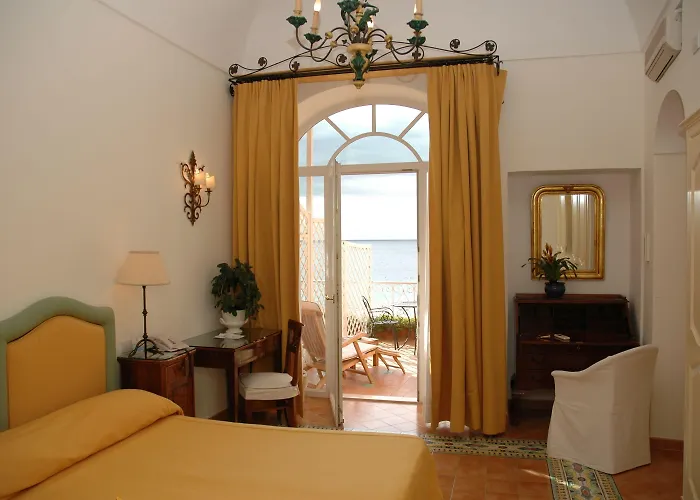 Buca Di Bacco 4* Позитано