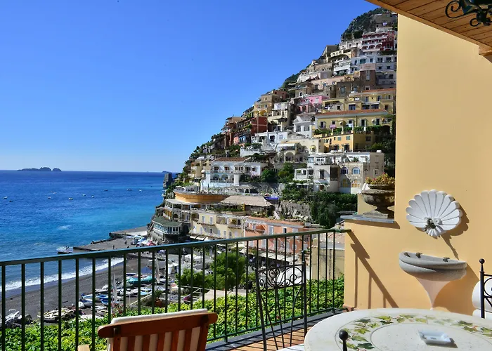 Отель Buca Di Bacco 4*