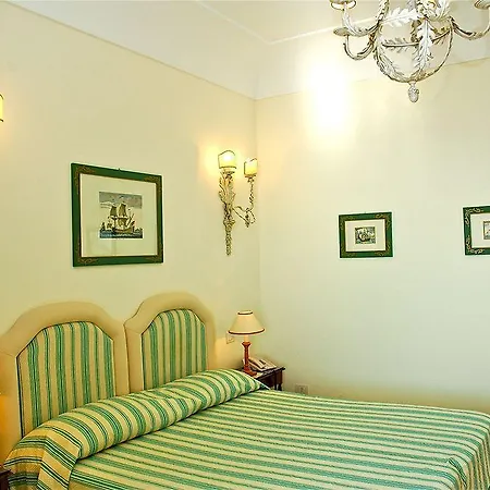 Buca Di Bacco 4* Positano