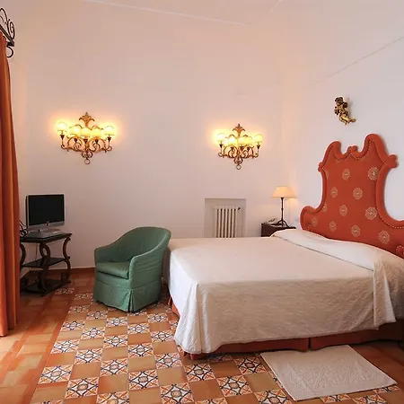 Buca Di Bacco 4*